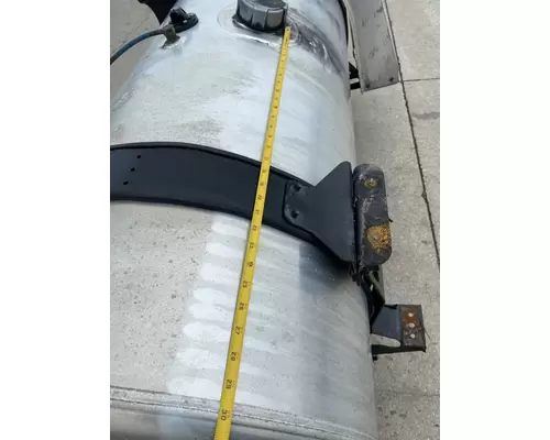 FREIGHTLINER Cascadia 126 Fuel Tank