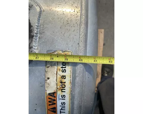 FREIGHTLINER Cascadia 126 Fuel Tank