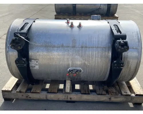 FREIGHTLINER Cascadia 126 Fuel Tank