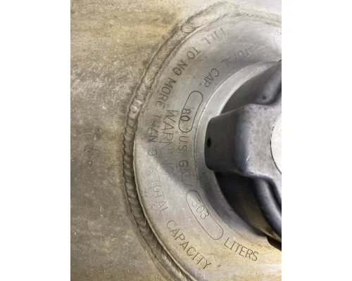 FREIGHTLINER Cascadia 126 Fuel Tank