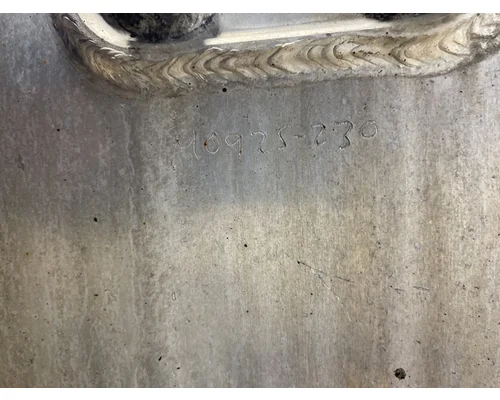 FREIGHTLINER Cascadia 126 Fuel Tank