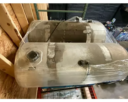 FREIGHTLINER Cascadia 126 Fuel Tank