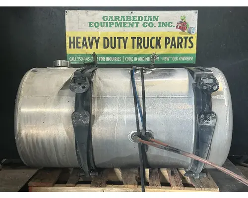 FREIGHTLINER Cascadia 126 Fuel Tank