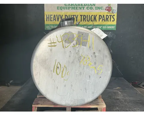 FREIGHTLINER Cascadia 126 Fuel Tank