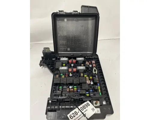 FREIGHTLINER Cascadia 126 Fuse Box