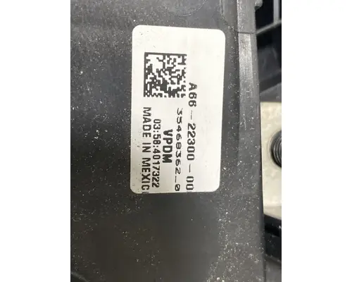 FREIGHTLINER Cascadia 126 Fuse Box