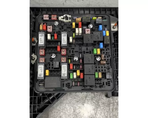 FREIGHTLINER Cascadia 126 Fuse Box
