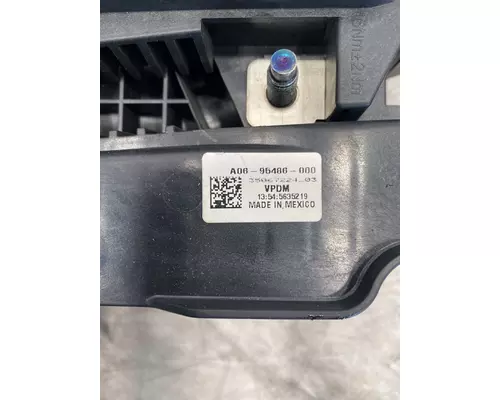 FREIGHTLINER Cascadia 126 Fuse Box