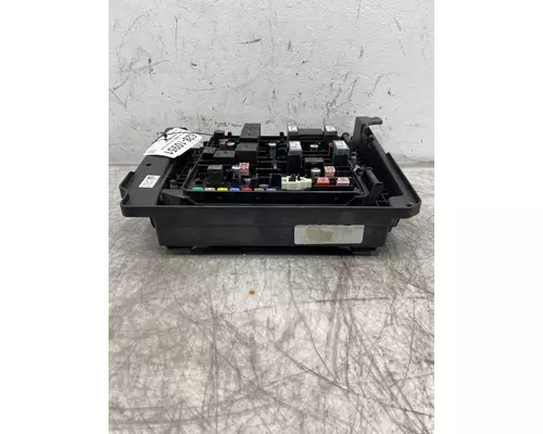 FREIGHTLINER Cascadia 126 Fuse Box