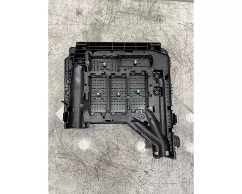 FREIGHTLINER Cascadia 126 Fuse Box