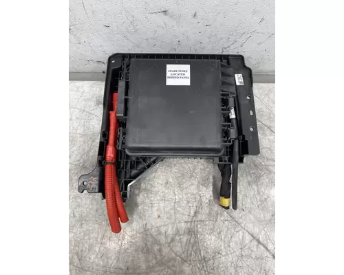 FREIGHTLINER Cascadia 126 Fuse Box