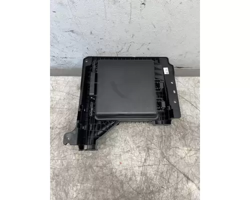 FREIGHTLINER Cascadia 126 Fuse Box
