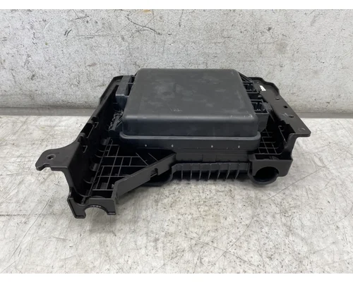 FREIGHTLINER Cascadia 126 Fuse Box