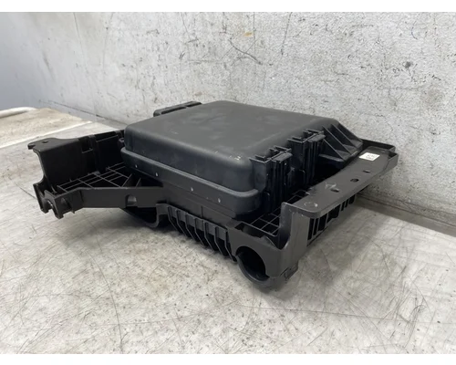 FREIGHTLINER Cascadia 126 Fuse Box