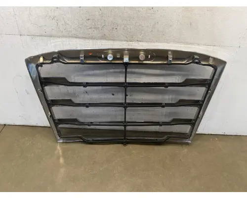 FREIGHTLINER Cascadia 126 Grille