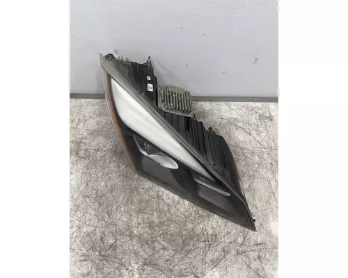 FREIGHTLINER Cascadia 126 Headlamp Assembly