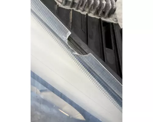 FREIGHTLINER Cascadia 126 Headlamp Assembly