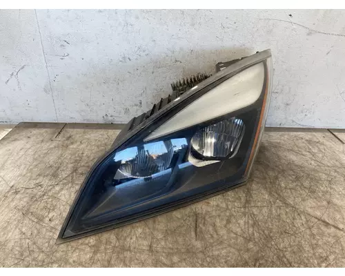 FREIGHTLINER Cascadia 126 Headlamp Assembly