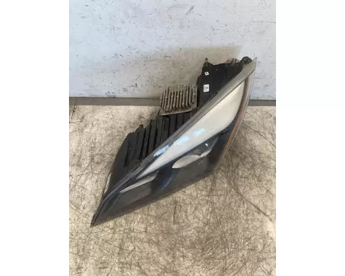 FREIGHTLINER Cascadia 126 Headlamp Assembly