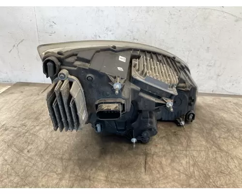 FREIGHTLINER Cascadia 126 Headlamp Assembly