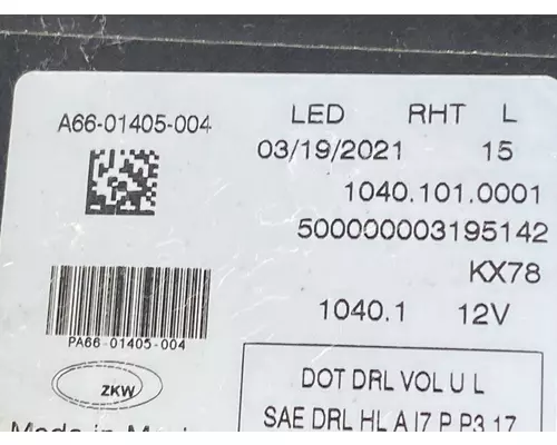 FREIGHTLINER Cascadia 126 Headlamp Assembly