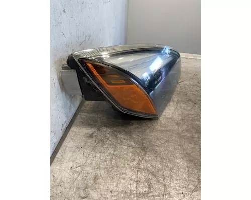 FREIGHTLINER Cascadia 126 Headlamp Assembly