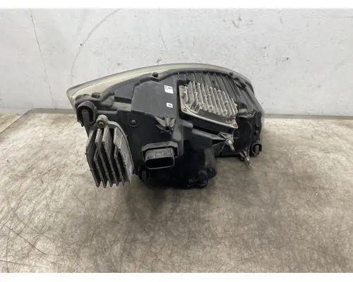 FREIGHTLINER Cascadia 126 Headlamp Assembly