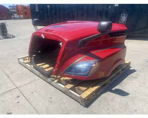 FREIGHTLINER Cascadia 126 Hood