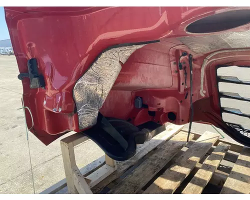 FREIGHTLINER Cascadia 126 Hood
