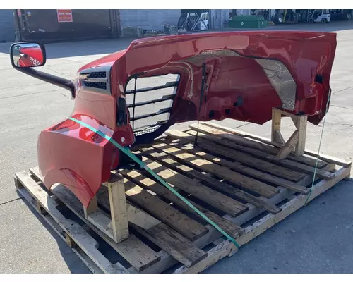 FREIGHTLINER Cascadia 126 Hood