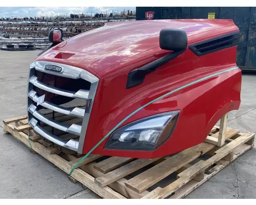 FREIGHTLINER Cascadia 126 Hood
