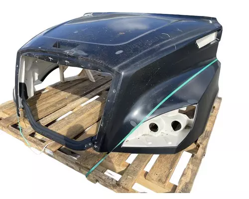 FREIGHTLINER Cascadia 126 Hood