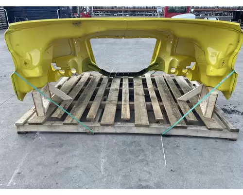 FREIGHTLINER Cascadia 126 Hood