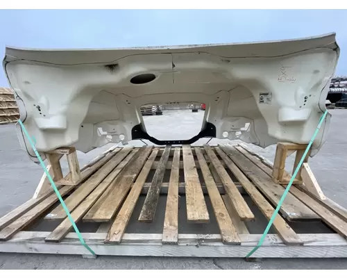 FREIGHTLINER Cascadia 126 Hood