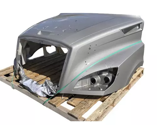FREIGHTLINER Cascadia 126 Hood