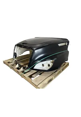 FREIGHTLINER Cascadia 126 Hood