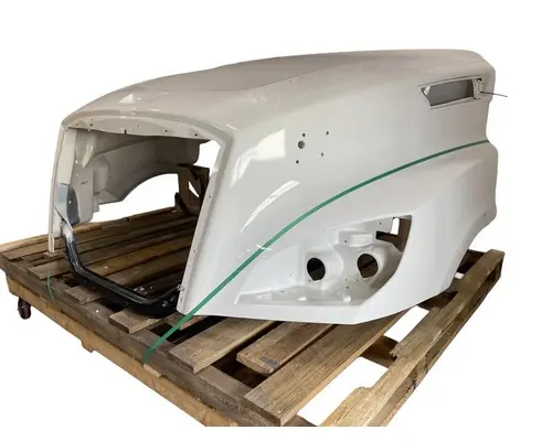 FREIGHTLINER Cascadia 126 Hood