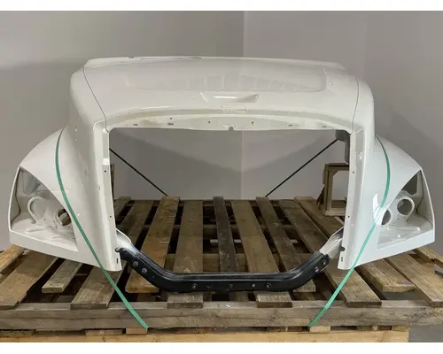 FREIGHTLINER Cascadia 126 Hood