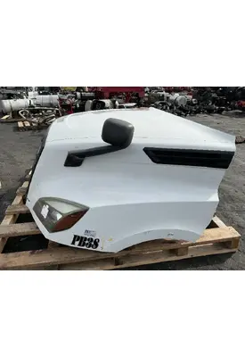 FREIGHTLINER Cascadia 126 Hood