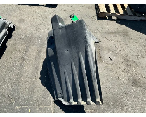 FREIGHTLINER Cascadia 126 Inner Fender