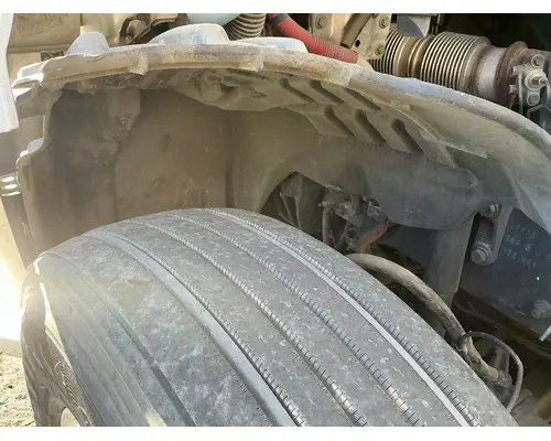 FREIGHTLINER Cascadia 126 Inner Fender