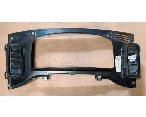 FREIGHTLINER Cascadia 126 Instrument Cluster Bezel