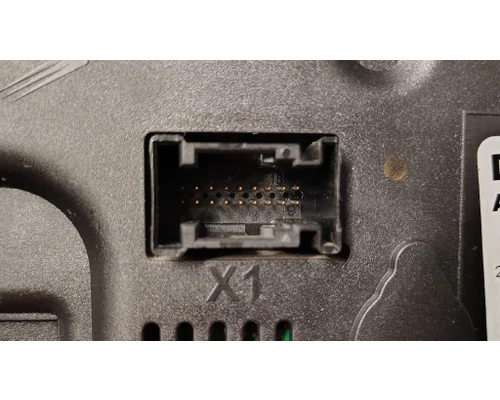 FREIGHTLINER Cascadia 126 Instrument Cluster