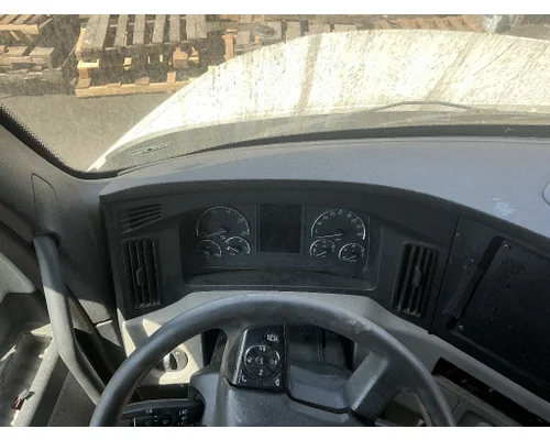 FREIGHTLINER Cascadia 126 Instrument Cluster
