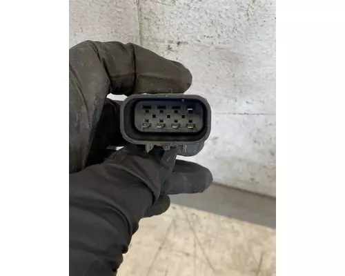 FREIGHTLINER Cascadia 126 Mirror (Side View)