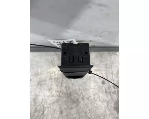 FREIGHTLINER Cascadia 126 Power Window Motor