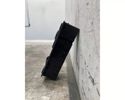 FREIGHTLINER Cascadia 126 Power Window Motor
