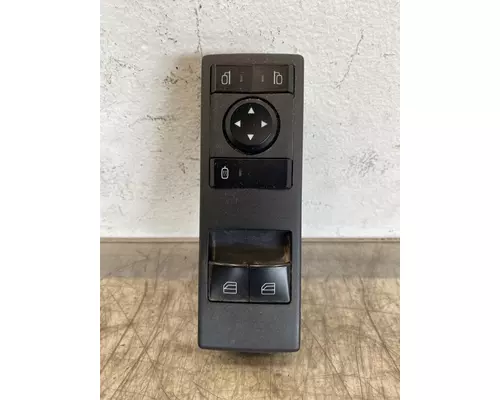FREIGHTLINER Cascadia 126 Power Window Motor