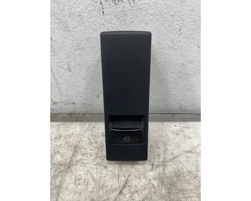 FREIGHTLINER Cascadia 126 Power Window Motor