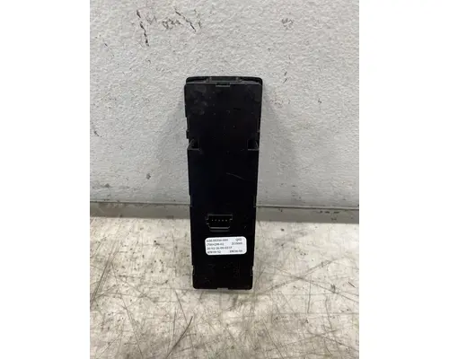 FREIGHTLINER Cascadia 126 Power Window Motor